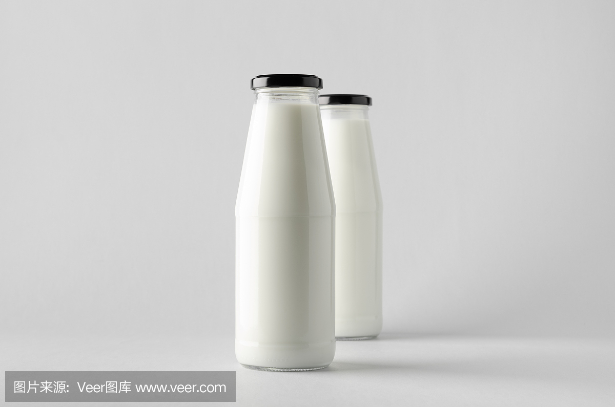 牛奶瓶模型-两个瓶子
