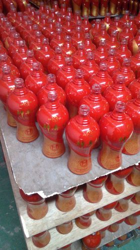 玻璃包装容器-山东玻璃瓶厂供应彩色烤花500ml高档工艺玻璃酒瓶 欢迎